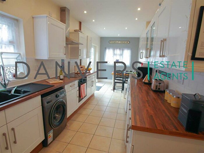 4 Bedroom Terraced House To Rent In Norman Street, Leicester, LE3