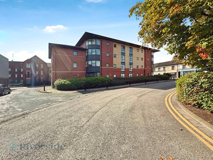 2 Bedroom Flat For Sale In The Gateway, Reed Street, Hull, HU2