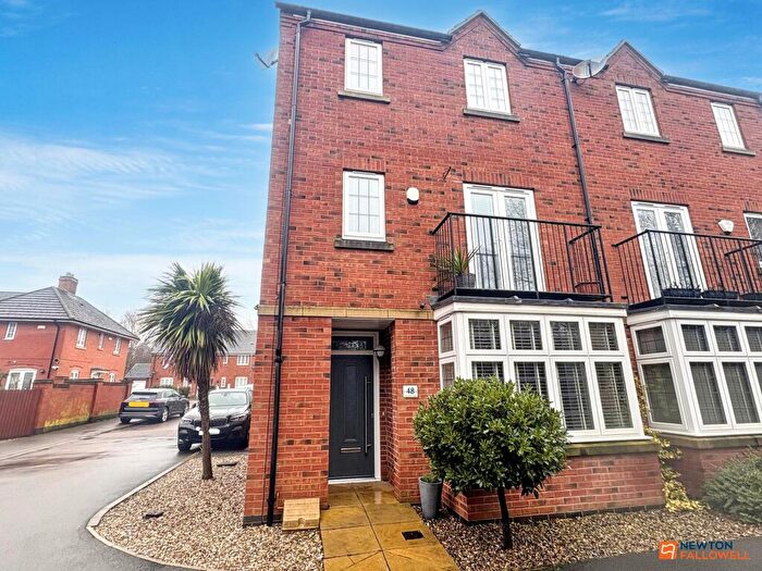 4 Bedroom Semi Detached House For Sale In Discovery Close, Coalville, LE67