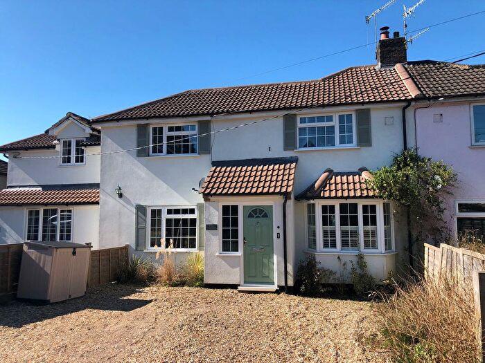 3 Bedroom Terraced House For Sale In Copse Road, Haslemere, GU27
