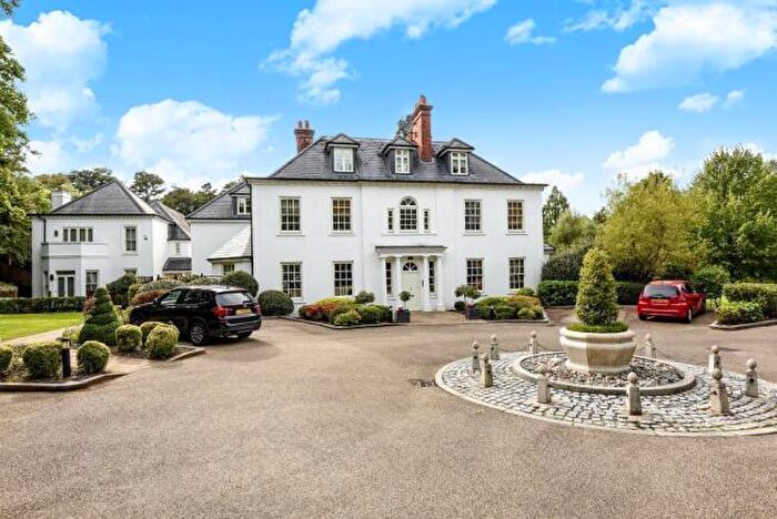 2 Bedroom Flat To Rent In Ascot, Berkshire, SL5