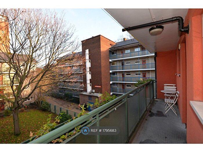 4 Bedroom Flat To Rent In Tavistock Place, London, WC1H