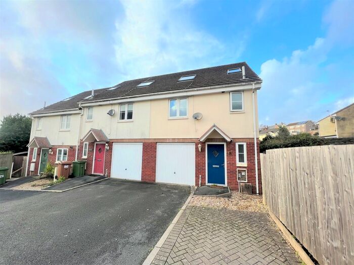 3 Bedroom Town House To Rent In Mount Tamar Close, Higher St Budeaux, Plymouth, PL5