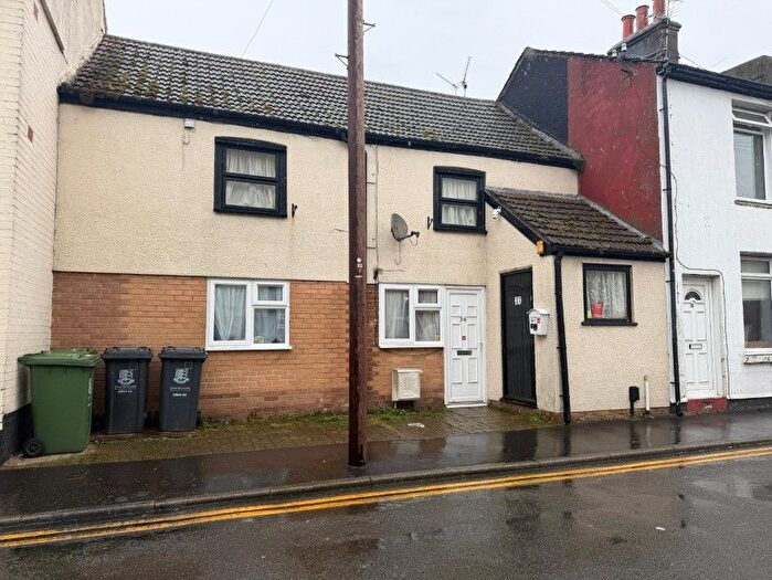 1 Bedroom Flat For Sale In First Floor Flat, South Market Road, Great Yarmouth, Norfolk, NR30