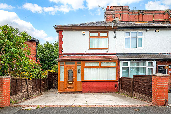3 Bedroom Semi-Detached House For Sale In Callis Road, Bolton, BL3