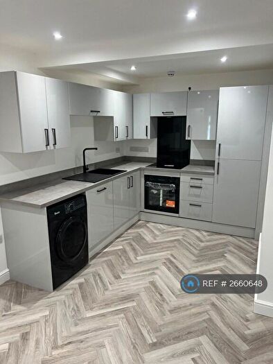 1 Bedroom Flat To Rent In Artizan Road, Northampton, NN1