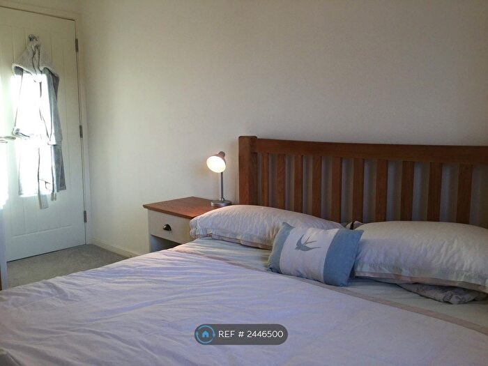 2 Bedroom Flat To Rent In Windsor Quay, Cardiff, CF11