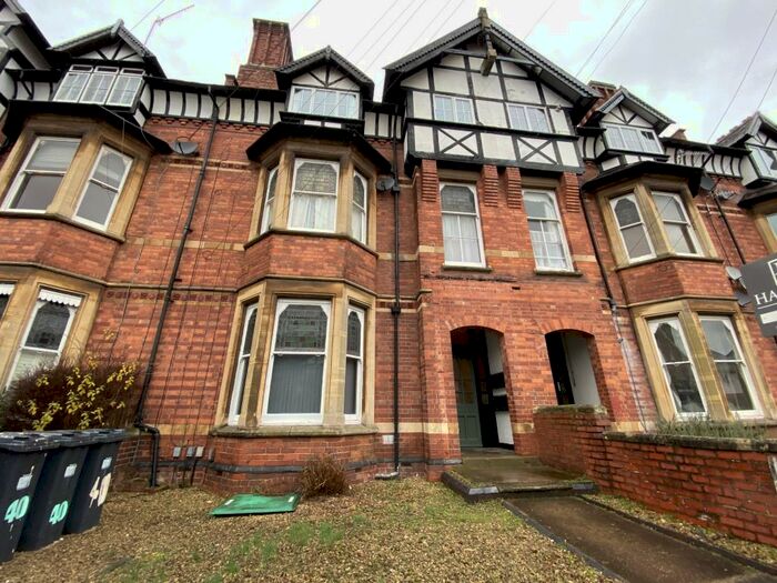 1 Bedroom Flat To Rent In Heath Terrace, Leamington Spa, CV32