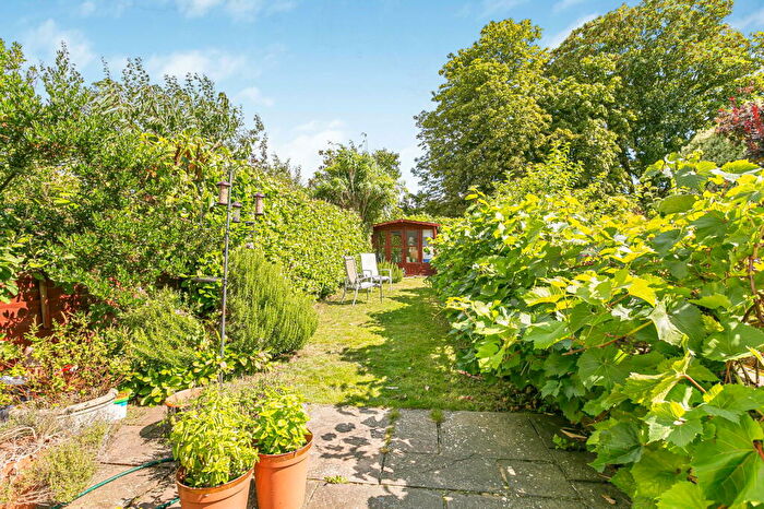 2 Bedroom Semi-Detached House For Sale In Stoke Road, Guildford, GU1