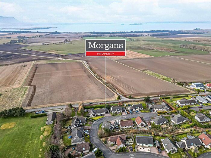 4 Bedroom Detached Bungalow For Sale In Whitecraigs, Kinnesswood, KY13