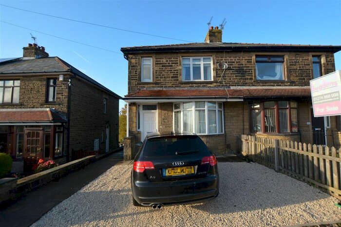 3 Bedroom Semi-Detached House To Rent In Ford Hill, Queensbury, Bradford, BD13