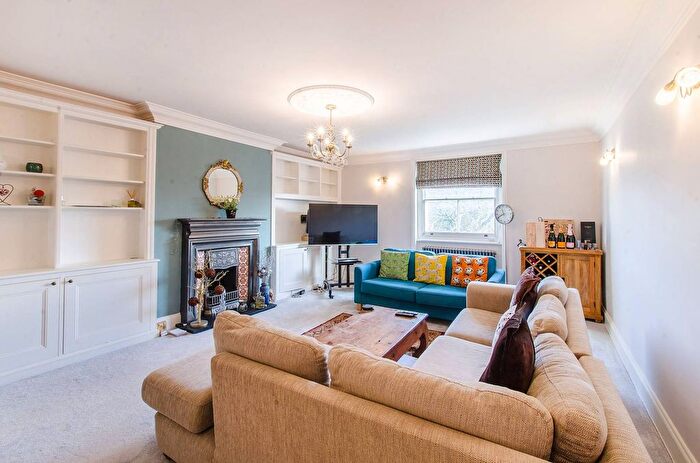 2 Bedroom Flat To Rent In Vanbrugh Terrace, Blackheath, London, SE3