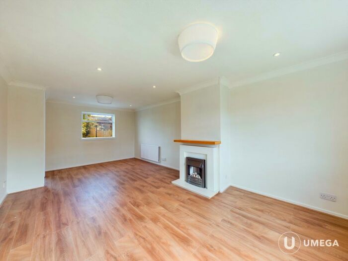 3 Bedroom Semi-Detached House To Rent In Craigour Crescent, Liberton, Edinburgh, EH17