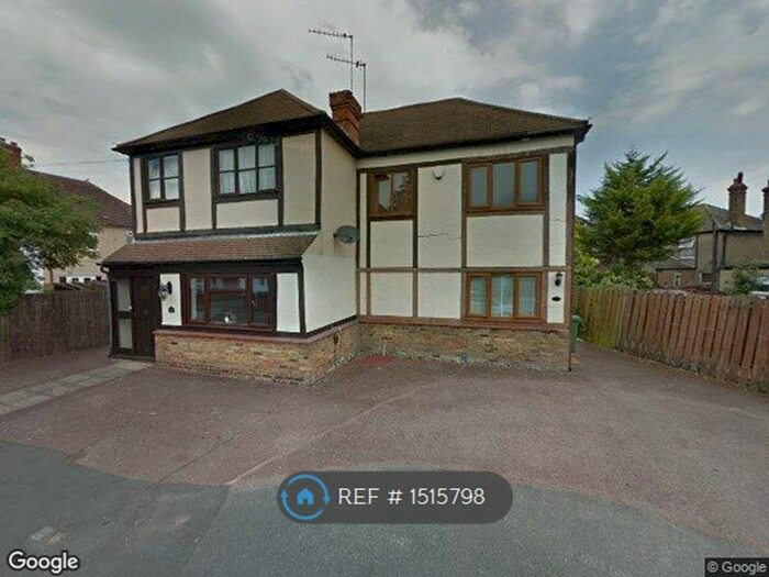 2 Bedroom Semi-Detached House To Rent In The Drive, Erith, DA8