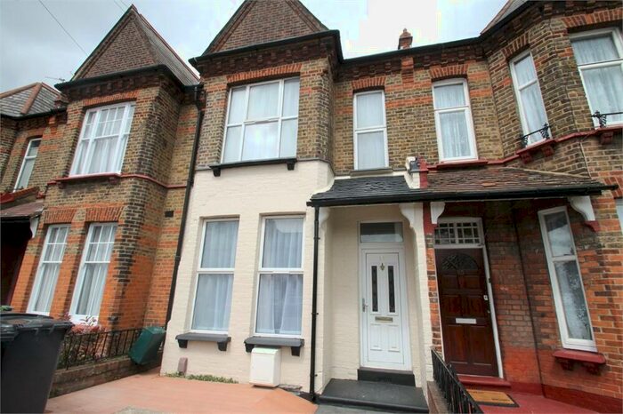 4 Bedroom Terraced House To Rent In Gladstone Avenue, Gladstone Avenue, N22