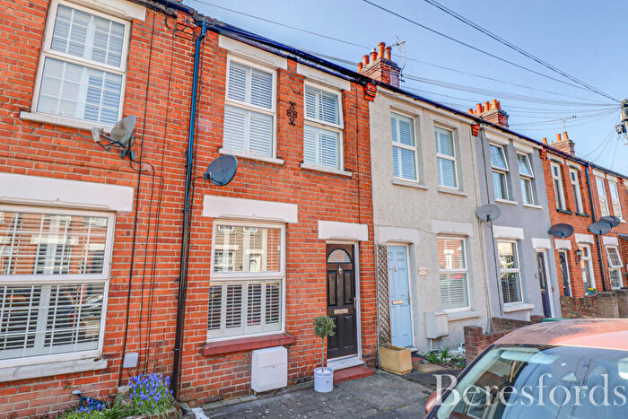 2 Bedroom Terraced House For Sale In North Road Avenue, Brentwood, CM14