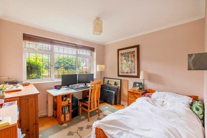 2 Bedroom Detached Bungalow For Sale In Bricklands, Crawley Down, RH10