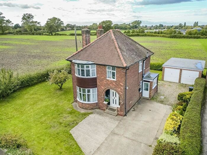3 Bedroom Detached House To Rent In Strensall Road, Earswick, York, YO32