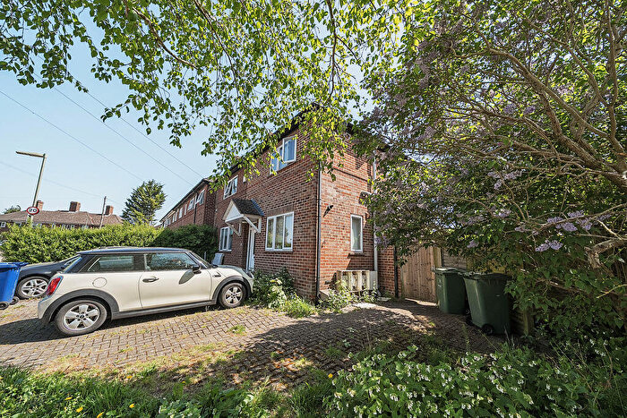 1 Bedroom Apartment To Rent In Peat Moors, Headington, OX3