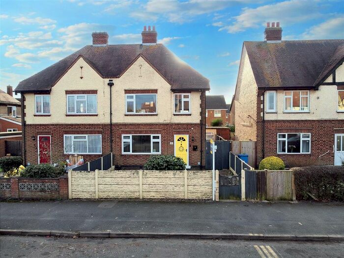 3 Bedroom Semi-Detached House For Sale In Draycott Road, Long Eaton, Nottingham, NG10