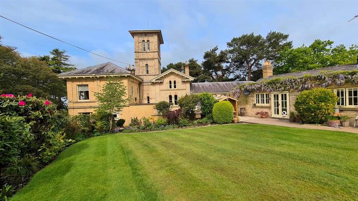 2 Bedroom Town House To Rent In Woodbrook Road, Alderley Edge, SK9