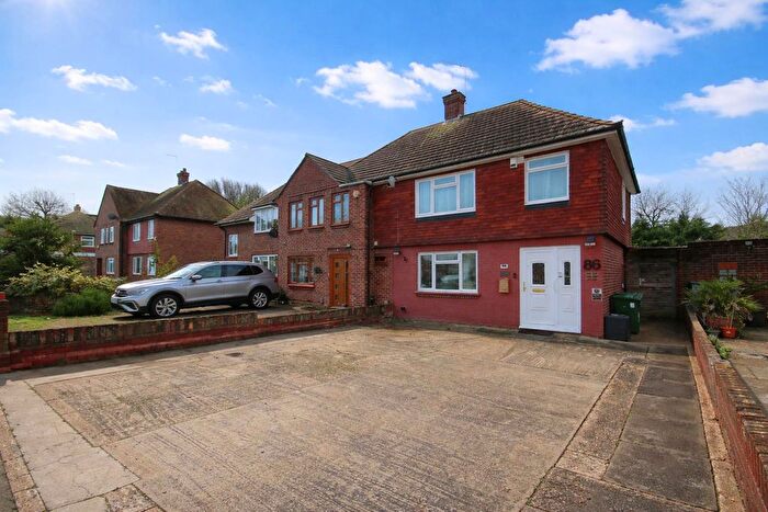 3 Bedroom End Terrace House For Sale In Convent Road, Ashford, TW15