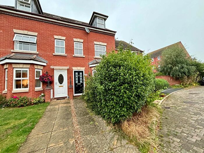 3 Bedroom House To Rent In Lingfield Crescent, Stratford-upon-Avon, CV37