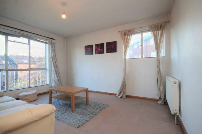 1 Bedroom Flat To Rent In Fisher House, Ward Road, Tufnell Park, N19