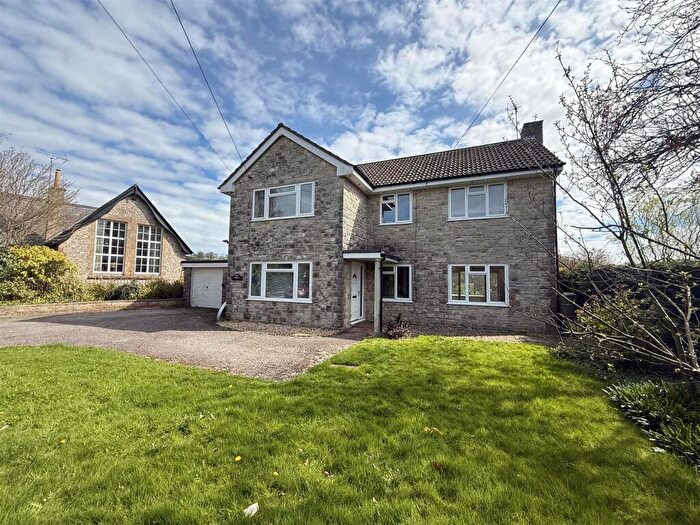 4 Bedroom Detached House To Rent In School Lane, Wootton Fitzpaine, Bridport, DT6