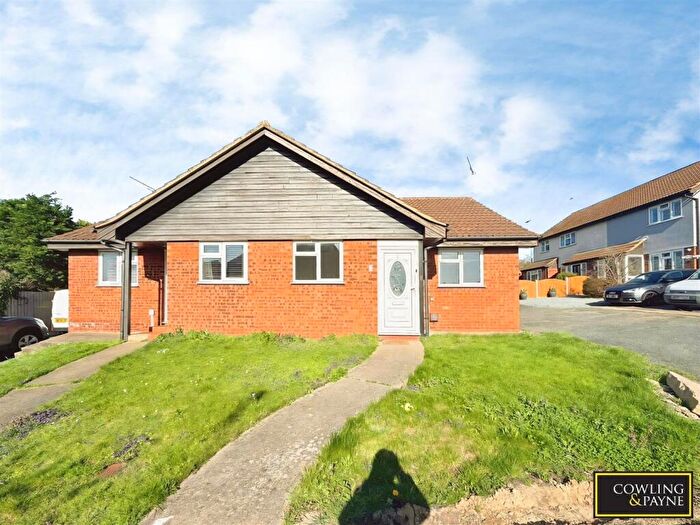 2 Bedroom House To Rent In Beazley End, Wick Meadows, Wickford, SS12