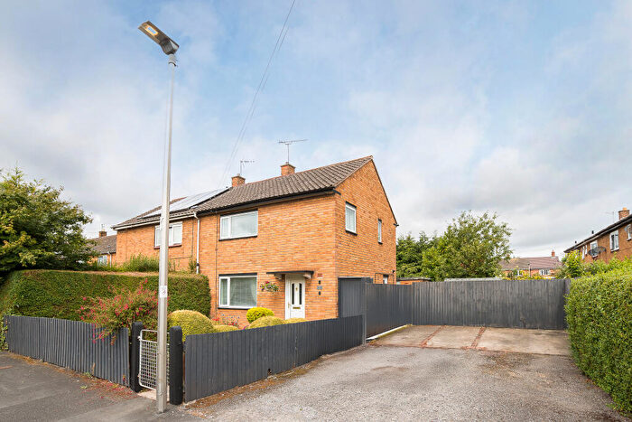 3 Bedroom Semi-Detached House For Sale In Dorset Road, Chester, CH2
