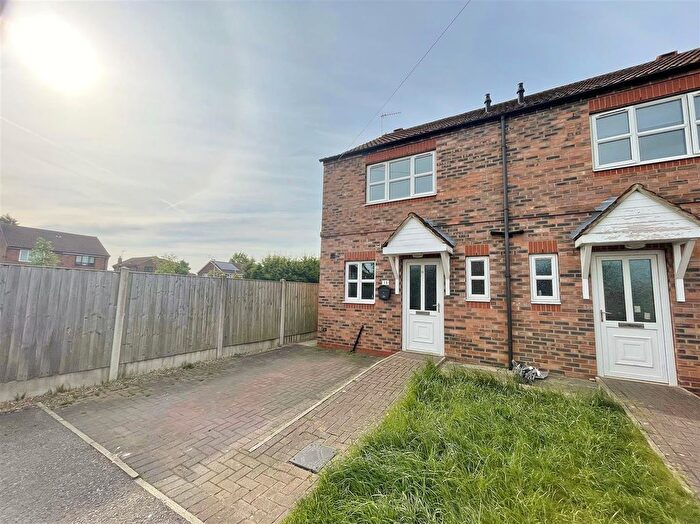 2 Bedroom Semi-Detached House For Sale In Ferry Close, Hemingbrough, YO8