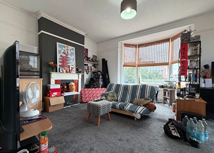 1 Bedroom Flat To Rent In Teville Road, Worthing, BN11