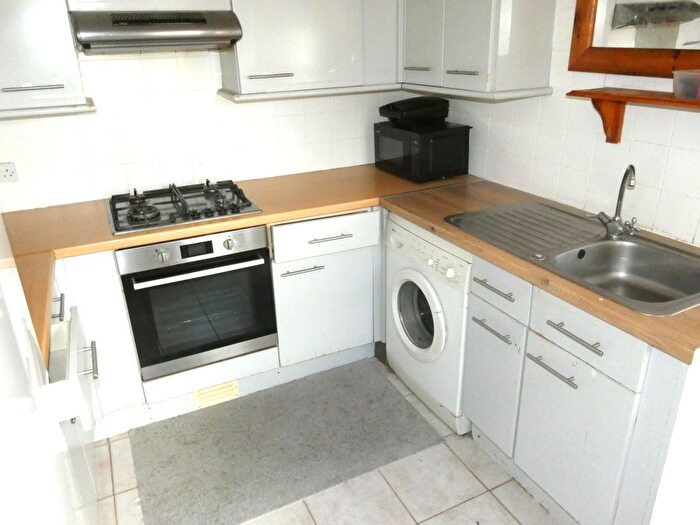 4 Bedroom Terraced House To Rent In Vernham Road, Plumstead, SE18