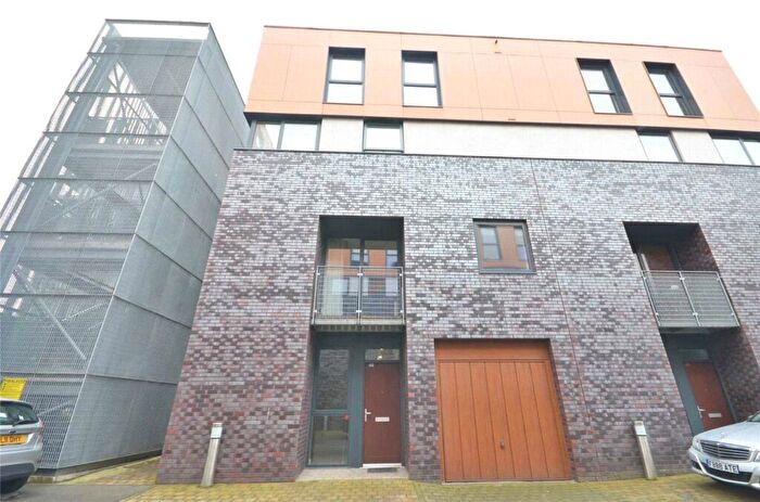 2 Bedroom House To Rent In Advent Way, New Islington, Manchester City Centre, Greater Manchester, M4