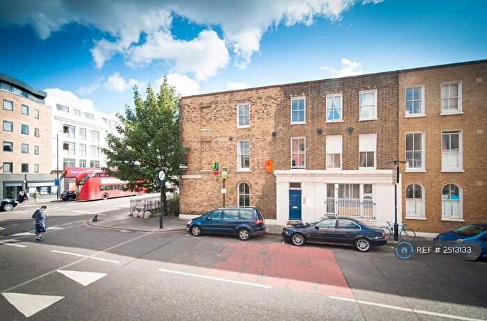 4 Bedroom Flat To Rent In Commerical Road, London, E1
