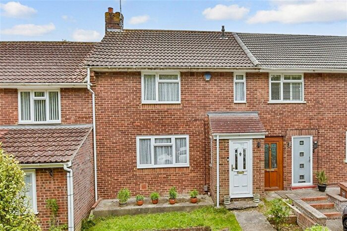 3 Bedroom Terraced House For Sale In Roosevelt Avenue, Chatham, Kent, ME5