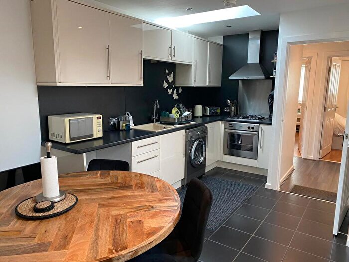 2 Bedroom Bungalow To Rent In Van Diemans Lane, Cowley, OX4