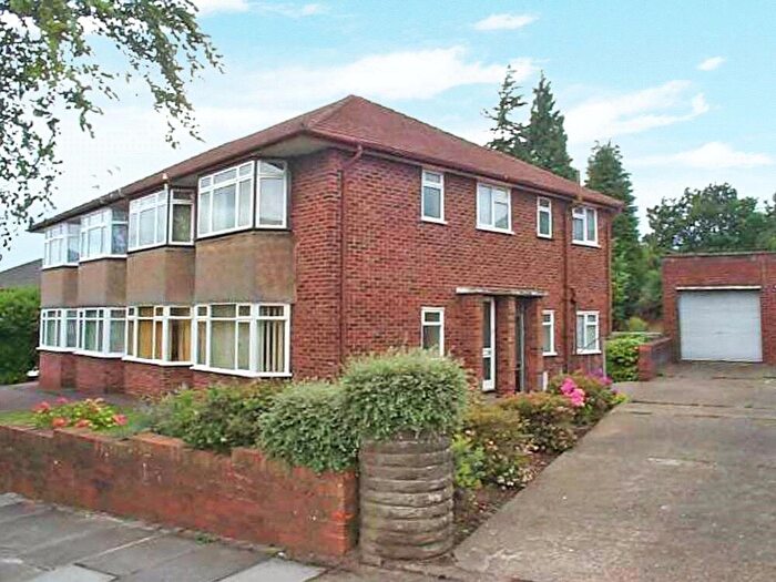 2 Bedroom Maisonette To Rent In Maryport Road, Caerdydd, Maryport Road, Cardiff, CF23