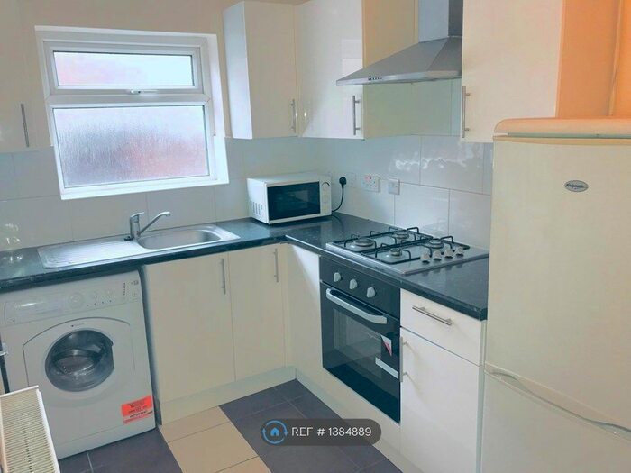 Studio To Rent In Vastern Road, Reading, RG1