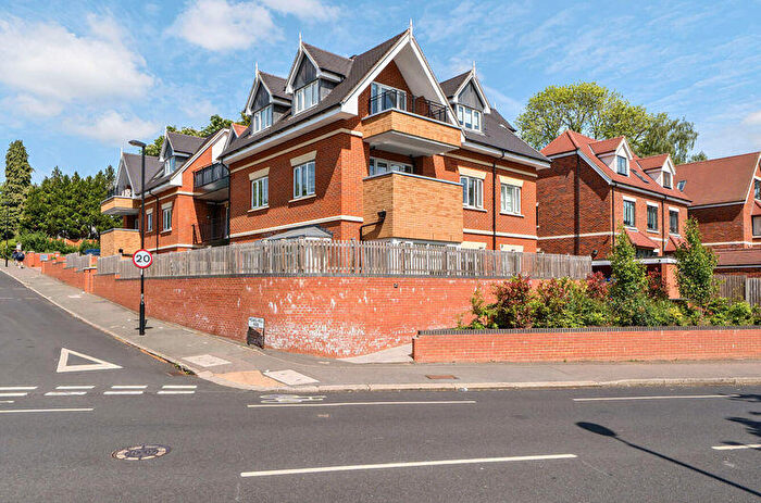 2 Bedroom Flat To Rent In Bowdon House, Foxley Lane, West Purley, CR8