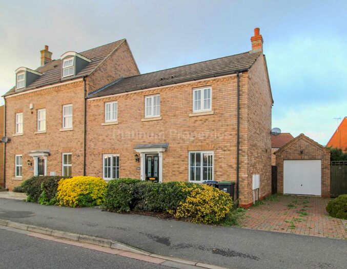 3 Bedroom Semi-Detached House To Rent In St Johns Road, Ely, CB6
