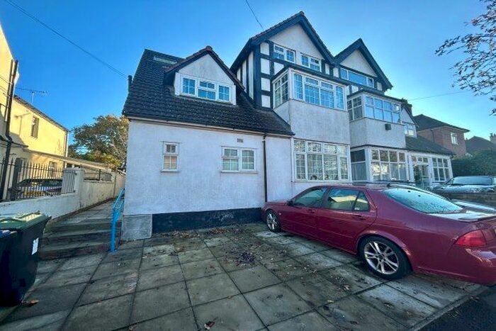 1 Bedroom Flat To Rent In Edgbaston, Birmingham, B17