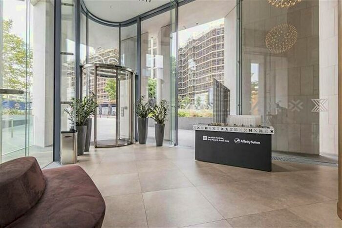 1 Bedroom Apartment To Rent In Chronicle Tower, City Road, Angel, London, EC1V