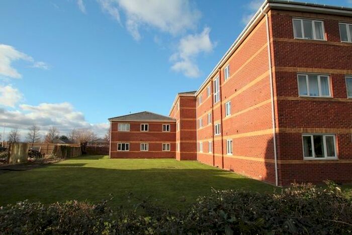 2 Bedroom Flat To Rent In Haywards Gate, Bristol Road, Quedgeley, GL2