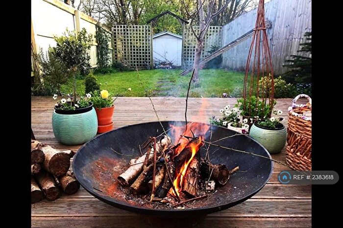 1 Bedroom Semi-Detached House To Rent In Ashdene Close, Cardiff, CF5