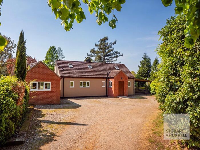 5 Bedroom Detached Bungalow For Sale In Longacre Cottage, Walnut Hill, Surlingham, Norfolk, NR14