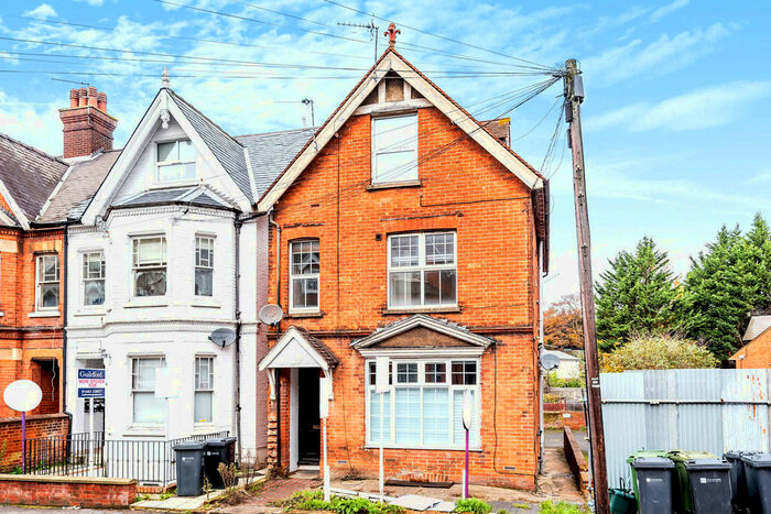 1 Bedroom Apartment To Rent In York Road, Guildford, GU1