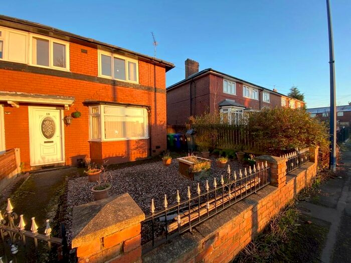 3 Bedroom Semi-Detached House To Rent In Ashurst Avenue, Clayton, Manchester, M11