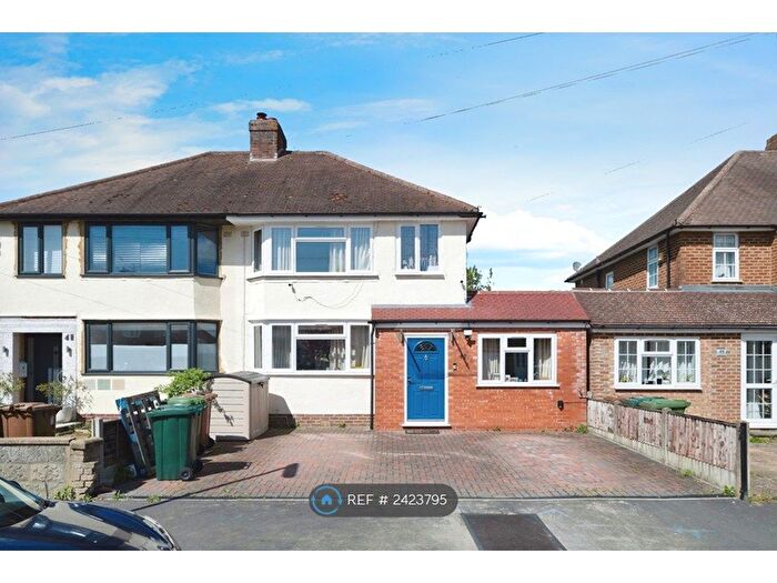 4 Bedroom Semi-Detached House To Rent In Hurstdene Avenue, Staines-Upon-Thames, TW18